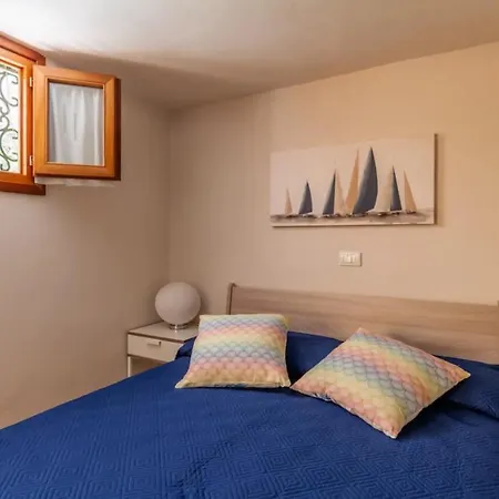 Casa, Spiaggia E Giardino: “la Rana E Il Gigante” Holiday home *